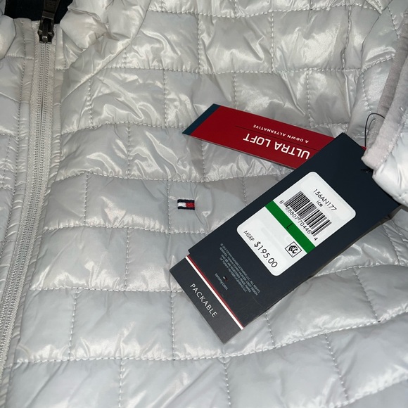 Tommy Hilfiger Men's Packable Down Puffer Hooded Jacket $195.00. - Picture 14 of 16